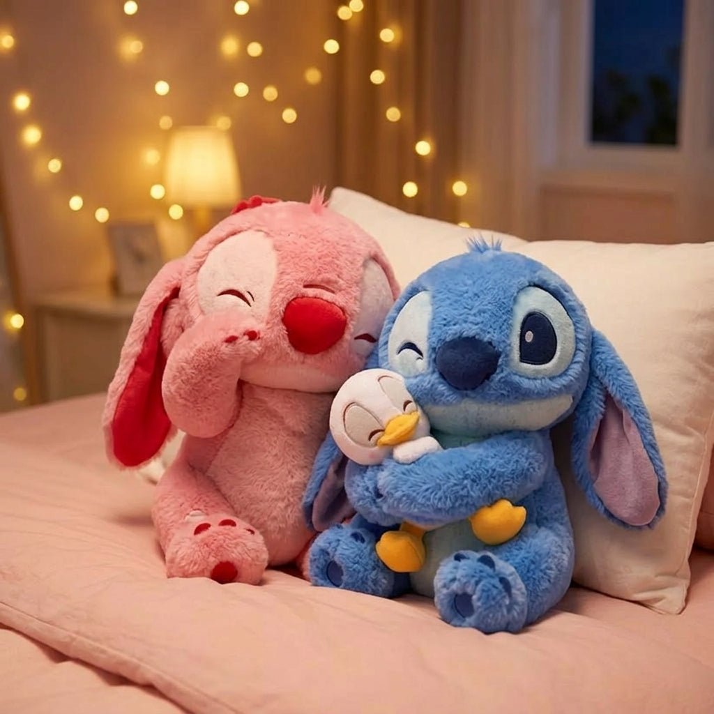 Pack Duo Stitch Peluchou – Lilou Pink Édition Limitée + Stitch Day 2024 | Cadeau Parfait - PELUCHOU